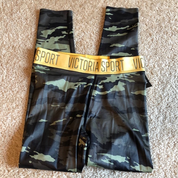 New! Victoria Secret Sport Camo 7/8 tight - small - Picture 4 of 8
